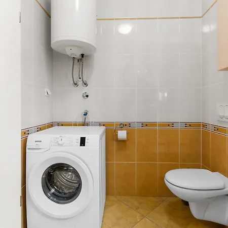 Beakovic Radosi A4 * Porec