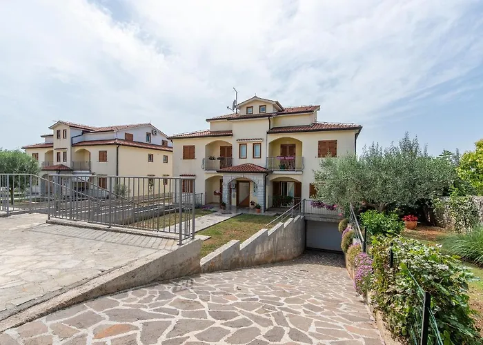 Beakovic Radosi A4 Appartement Poreč